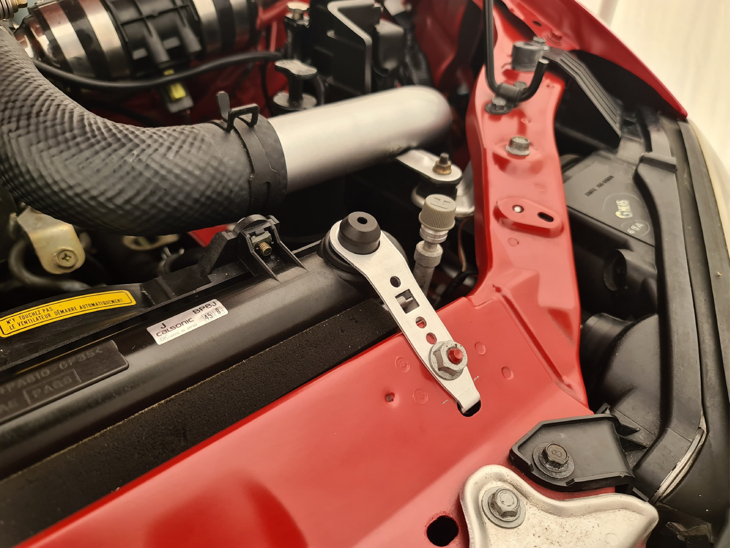 RGR NB MIATA RADIATOR SUPPORT BRACKET